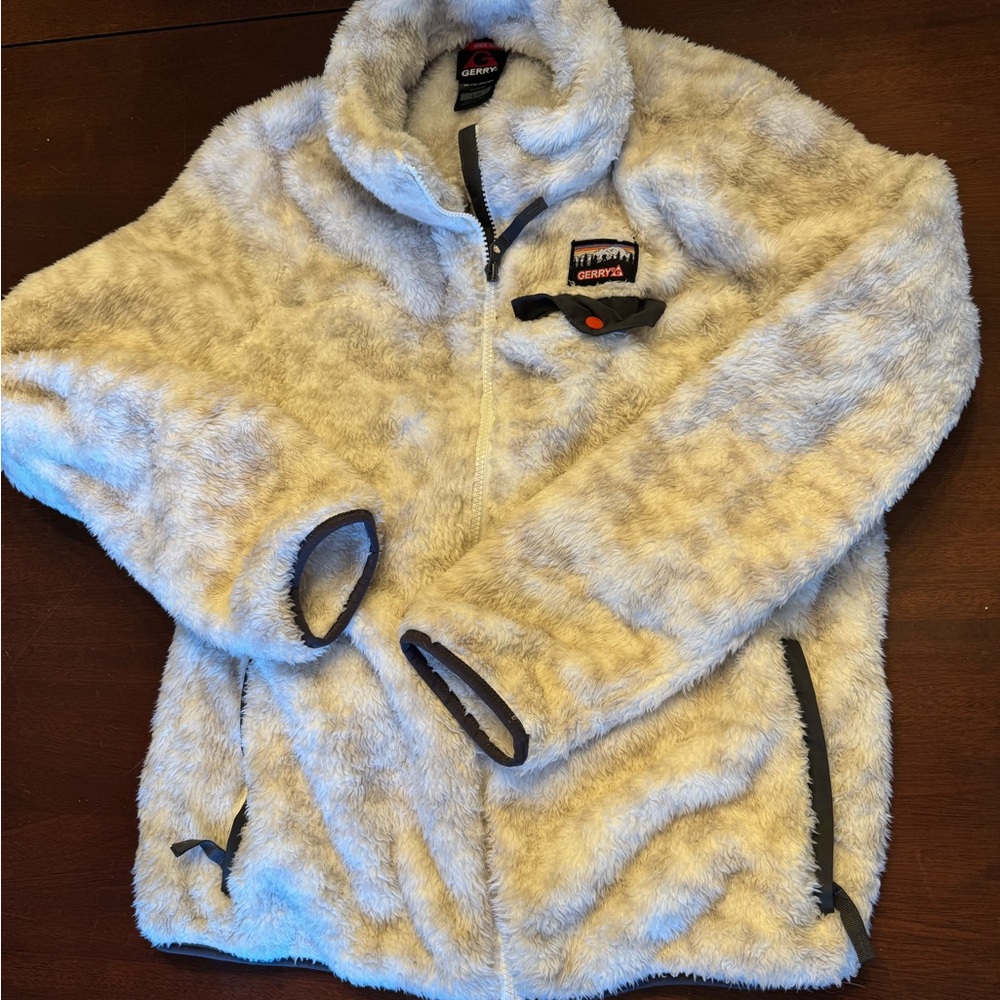 Gerry women's Sherpa jacket cream colors size large long sleeve